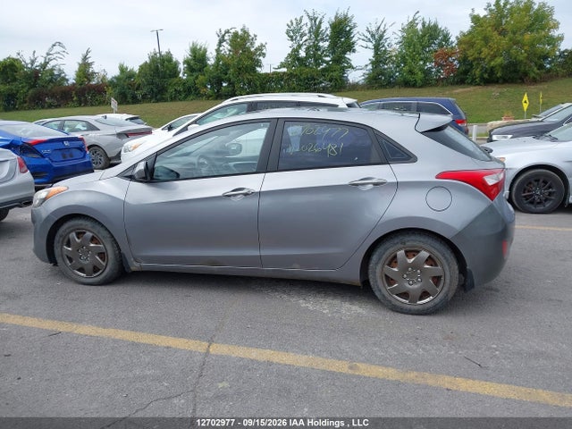 2013 Hyundai Elantra Gt მანქანა იყიდება აუქციონზე, vin: KMHD35LE6DU026481, აუქციონის ნომერი: 12702977