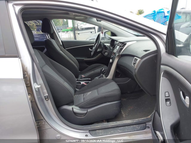 2013 Hyundai Elantra Gt მანქანა იყიდება აუქციონზე, vin: KMHD35LE6DU026481, აუქციონის ნომერი: 12702977