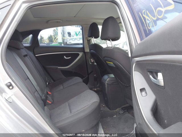 2013 Hyundai Elantra Gt მანქანა იყიდება აუქციონზე, vin: KMHD35LE6DU026481, აუქციონის ნომერი: 12702977