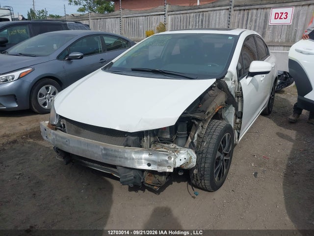 Honda Civic 2014 2HGFB2F58EH002862 Image 2