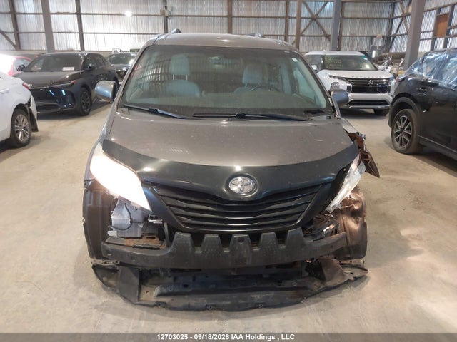 Продаж на аукціоні авто 2016 Toyota Sienna 7 Passenger, vin: 5TDZK3DC1GS695068, номер лоту: 12703025
