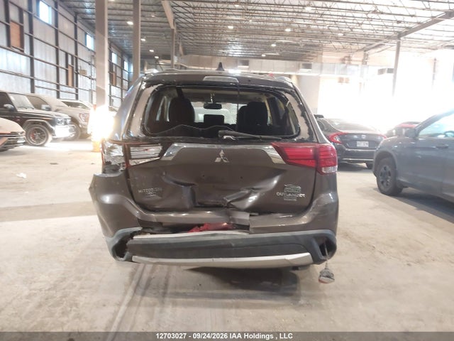 Mitsubishi Outlander Es 2017 JA4AZ2A3XHZ602811 Image 17