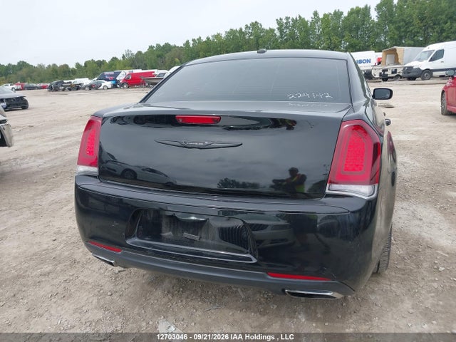 Aukcja sprzedaży 2016 Chrysler 300 S, vin: 2C3CCABG0GH224142, numer aukcji: 12703046