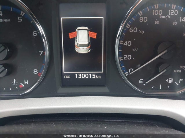 2T3BFREV8JW772534 Toyota RAV4 LE