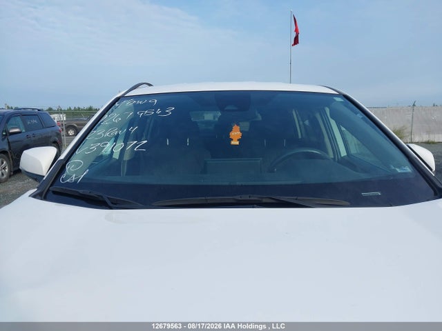 2T3B1RFV9PC391072 Toyota RAV4 LE