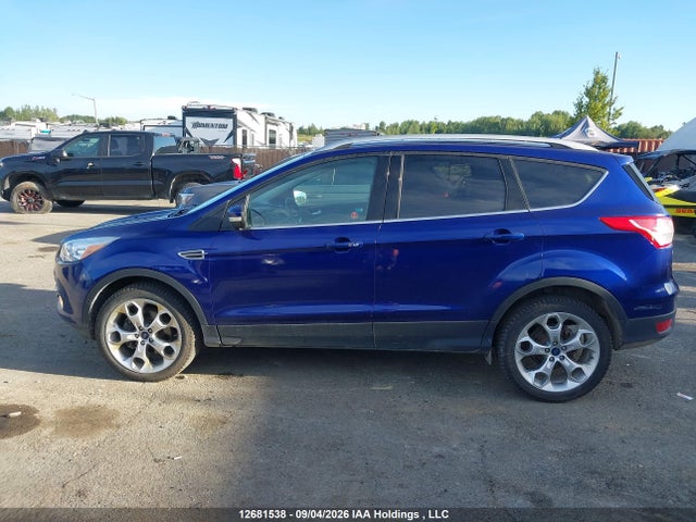 Продажа на аукционе авто 2016 Ford Escape Titanium, vin: 1FMCU9J9XGUA24212, номер лота: 12681538