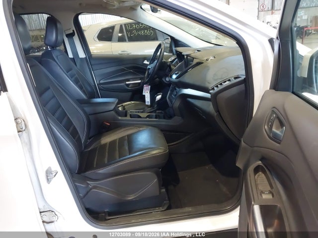 1FMCU9HDXJUD09106 Ford ESCAPE SEL