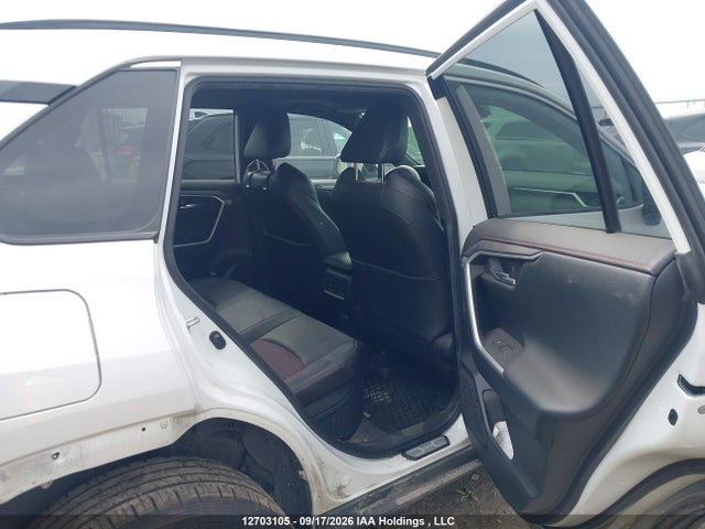 Toyota Rav4 Prime Xse 2024 JTMGB3FV1RD178888 Image 8