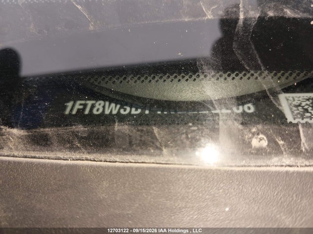 12703122 :رقم المزاد ، 1FT8W3BT4NEE28268 vin ، 2022 Ford F-350 Lariat مزاد بيع