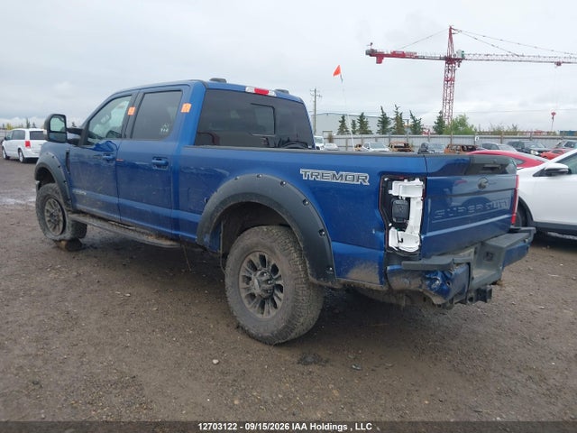 12703122 :رقم المزاد ، 1FT8W3BT4NEE28268 vin ، 2022 Ford F-350 Lariat مزاد بيع