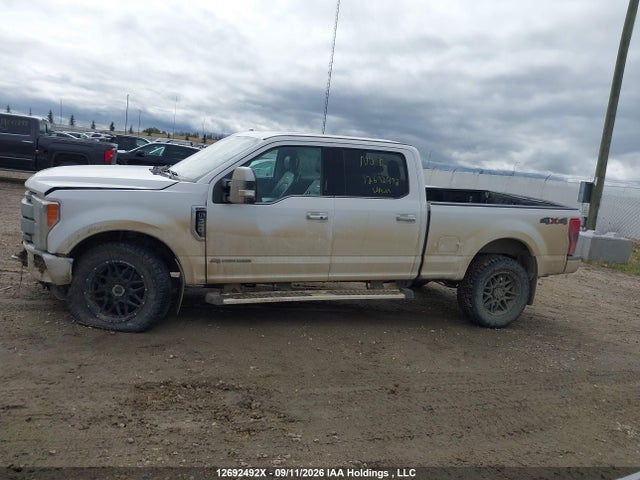 Ford F-350 Platinum 2017 1FT8W3BT7HED21963 Image 13