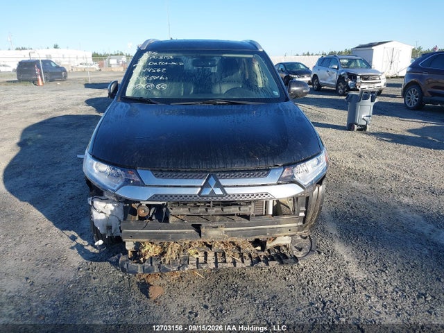 JA4AZ2A38LZ614562 Mitsubishi Outlander Es