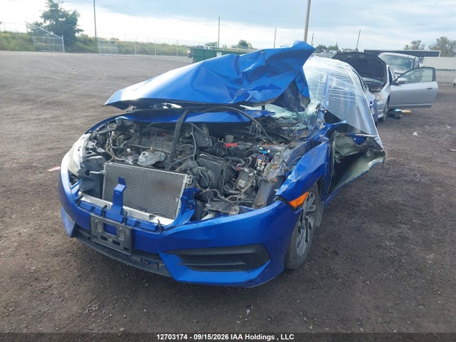 Honda Civic 2016 2HGFC2F78GH022921 Image 2