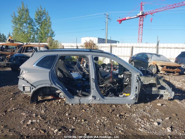 Продаж на аукціоні авто 2025 Honda Cr-v Touring Hybrid, vin: 2HKRS6H99SH213767, номер лоту: 12703186