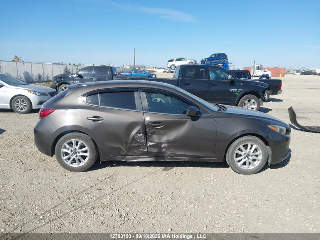 Mazda Mazda3 Gs-sky 2014 JM1BM1L77E1102182 Image 13