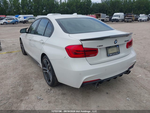 WBA8B7C5XJA411802 BMW 340 XI