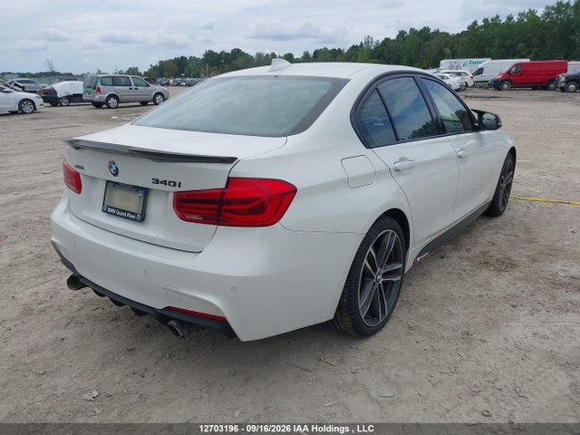 WBA8B7C5XJA411802 BMW 340 XI