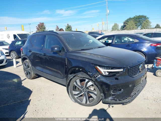 Продажа на аукционе авто 2024 Volvo Xc40 B5 Plus Dark Theme, vin: YV4L12UL4R2232190, номер лота: 12703199