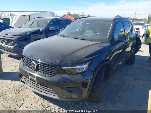 Aukcja sprzedaży 2024 Volvo Xc40 B5 Plus Dark Theme, vin: YV4L12UL4R2232190, numer aukcji: 12703199