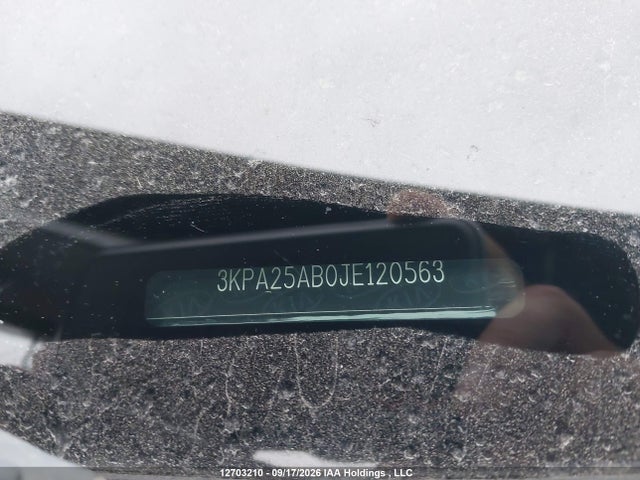 2018 Kia Rio Lx/lx+ მანქანა იყიდება აუქციონზე, vin: 3KPA25AB0JE120563, აუქციონის ნომერი: 12703210