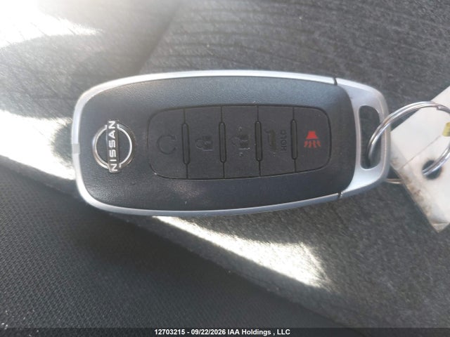 JN8BT3BB4SW146762 Nissan Rogue