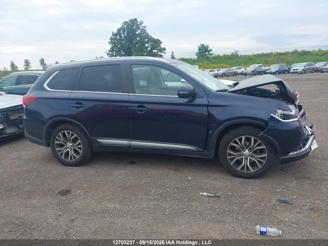 Mitsubishi Outlander Es 2018 JA4AZ2A32JJ600796 Image 13