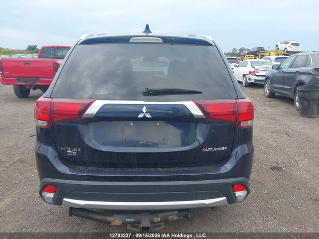 Mitsubishi Outlander Es 2018 JA4AZ2A32JJ600796 Image 16
