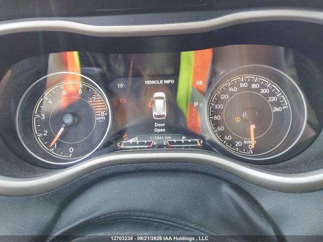 1C4PJLDS3GW352411 Jeep Cherokee Limited
