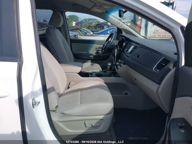 2018 Kia Sedona Lx/lx+ მანქანა იყიდება აუქციონზე, vin: KNDMB5C19J6399888, აუქციონის ნომერი: 12703260