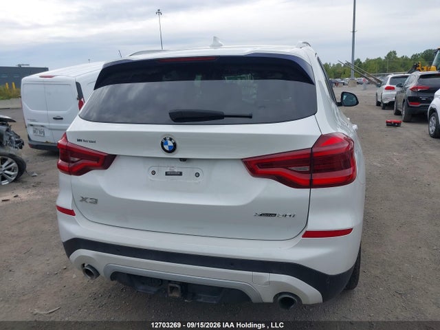 5UXTR9C58KLP85785 BMW X3 Xdrive30i