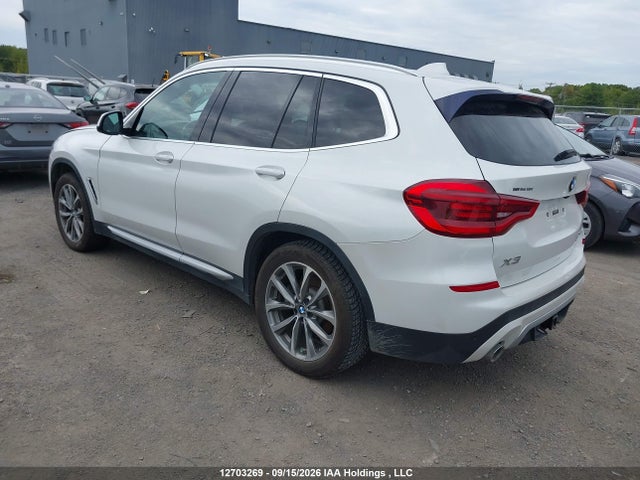 5UXTR9C58KLP85785 BMW X3 Xdrive30i