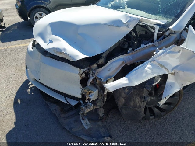 Tesla Model Y Performance 2022 7SAYGDEF2NF378707 Image 6