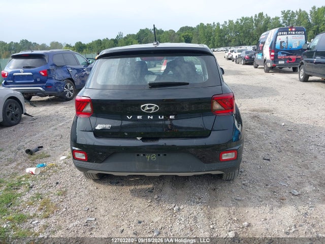 Hyundai Venue Essential 2025 KMHRB8A32SU411514 Image 17