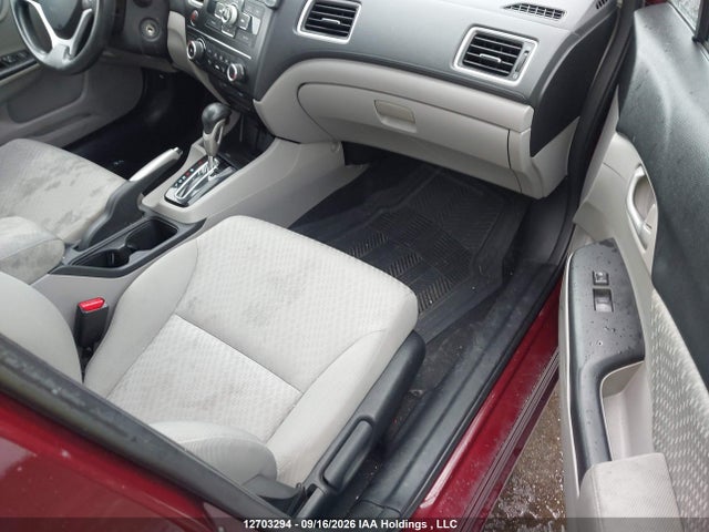 Продажа на аукционе авто 2015 Honda Civic Lx, vin: 2HGFB2F48FH015085, номер лота: 12703294