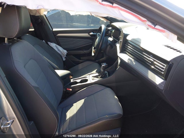 2025 Volkswagen Jetta Comfortline მანქანა იყიდება აუქციონზე, vin: 3VWSX7BU5SM089963, აუქციონის ნომერი: 12703298