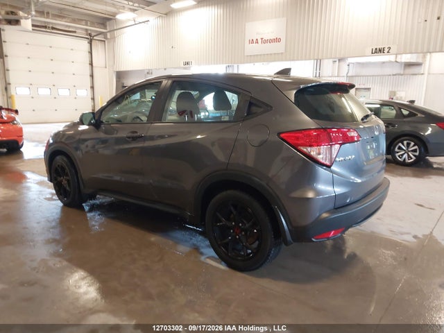 12703302 :رقم المزاد ، 3CZRU6H37GM104838 vin ، 2016 Honda Hr-v Lx مزاد بيع