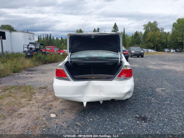 Продажа на аукционе авто 2006 Toyota Camry Le/se, vin: 4T1BE32K46U698734, номер лота: 12703345