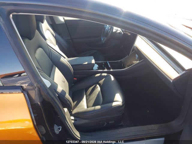 Продаж на аукціоні авто 2019 Tesla Model 3, vin: 5YJ3E1EB7KF208623, номер лоту: 12703347