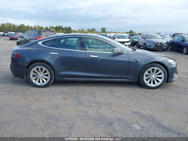 Tesla MODEL S 2016 5YJSA1E24GF164949 Image 14