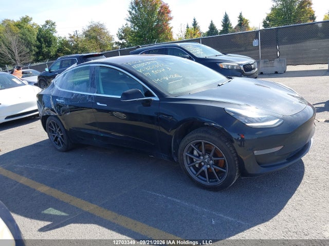 Auction sale of the 2019 Tesla Model 3, vin: 5YJ3E1EAXKF321392, lot number: 12703349