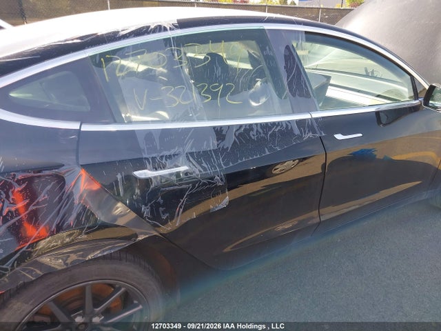 Auction sale of the 2019 Tesla Model 3, vin: 5YJ3E1EAXKF321392, lot number: 12703349