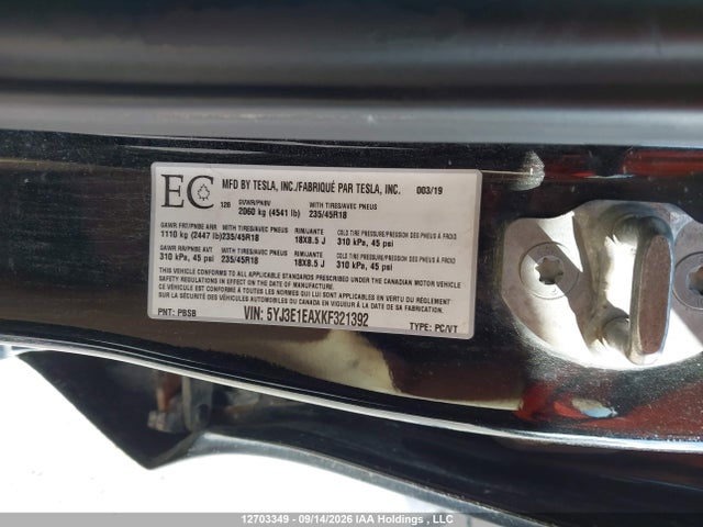 Auction sale of the 2019 Tesla Model 3, vin: 5YJ3E1EAXKF321392, lot number: 12703349