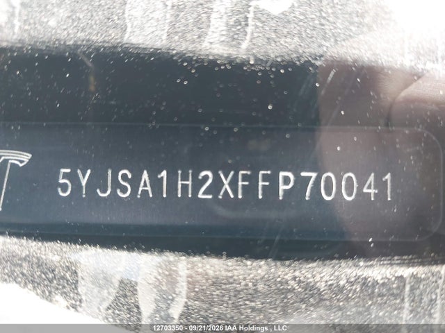 12703350 :رقم المزاد ، 5YJSA1H2XFFP70041 vin ، 2015 Tesla Model S 85d مزاد بيع