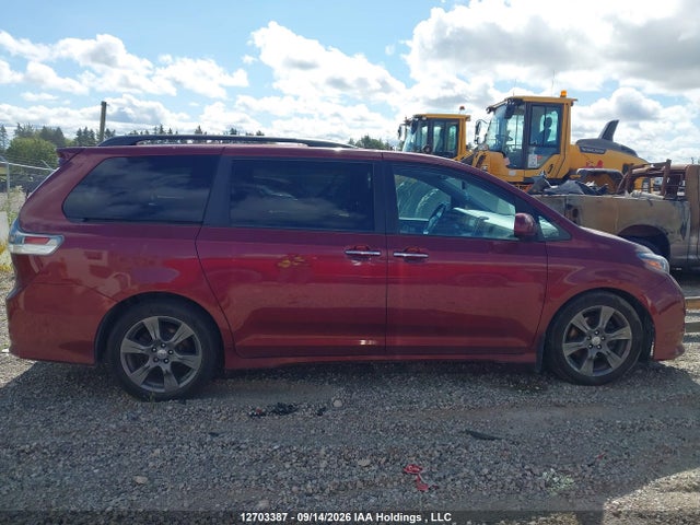 Продаж на аукціоні авто 2017 Toyota Sienna Se 8 Passenger, vin: 5TDXZ3DC9HS871076, номер лоту: 12703387