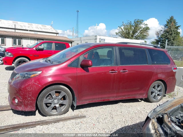 Продаж на аукціоні авто 2017 Toyota Sienna Se 8 Passenger, vin: 5TDXZ3DC9HS871076, номер лоту: 12703387