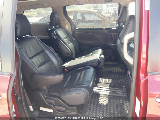 Продаж на аукціоні авто 2017 Toyota Sienna Se 8 Passenger, vin: 5TDXZ3DC9HS871076, номер лоту: 12703387