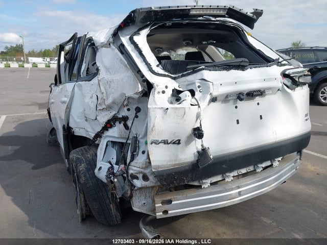 Toyota RAV4 LE 2024 2T3B1RFV2RC446187 Image 3