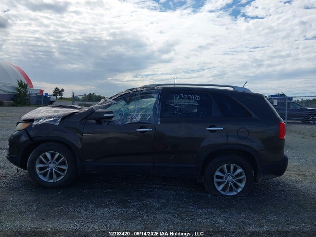 12703420 :رقم المزاد ، 5XYKTCA13BG114662 vin ، 2011 Kia Sorento Lx مزاد بيع