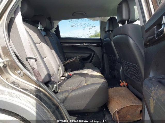 12703420 :رقم المزاد ، 5XYKTCA13BG114662 vin ، 2011 Kia Sorento Lx مزاد بيع