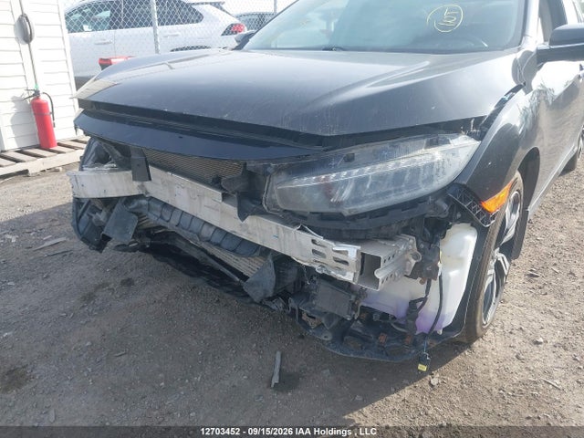 Honda Civic Touring 2018 2HGFC1F9XJH103759 Image 21